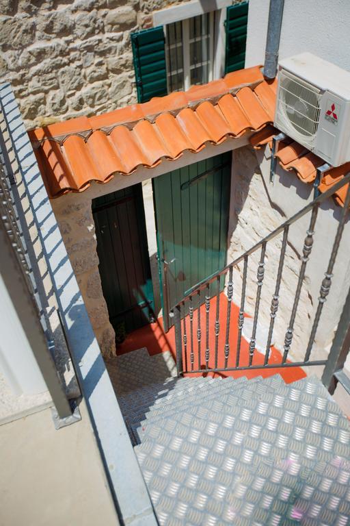 Studio Apartments Bonaca Split Eksteriør billede