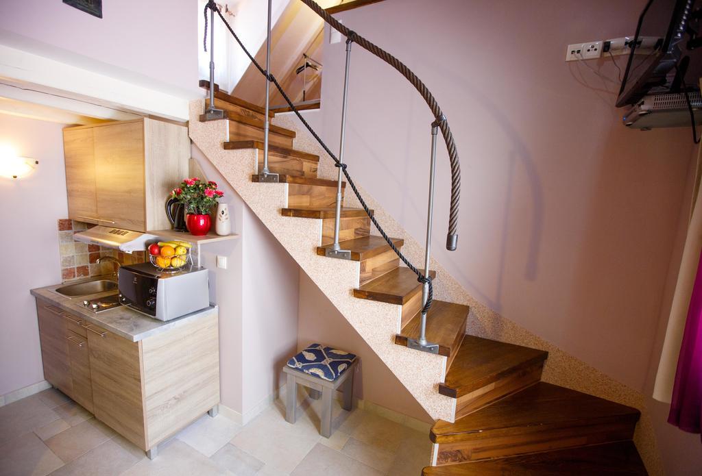 Studio Apartments Bonaca Split Eksteriør billede
