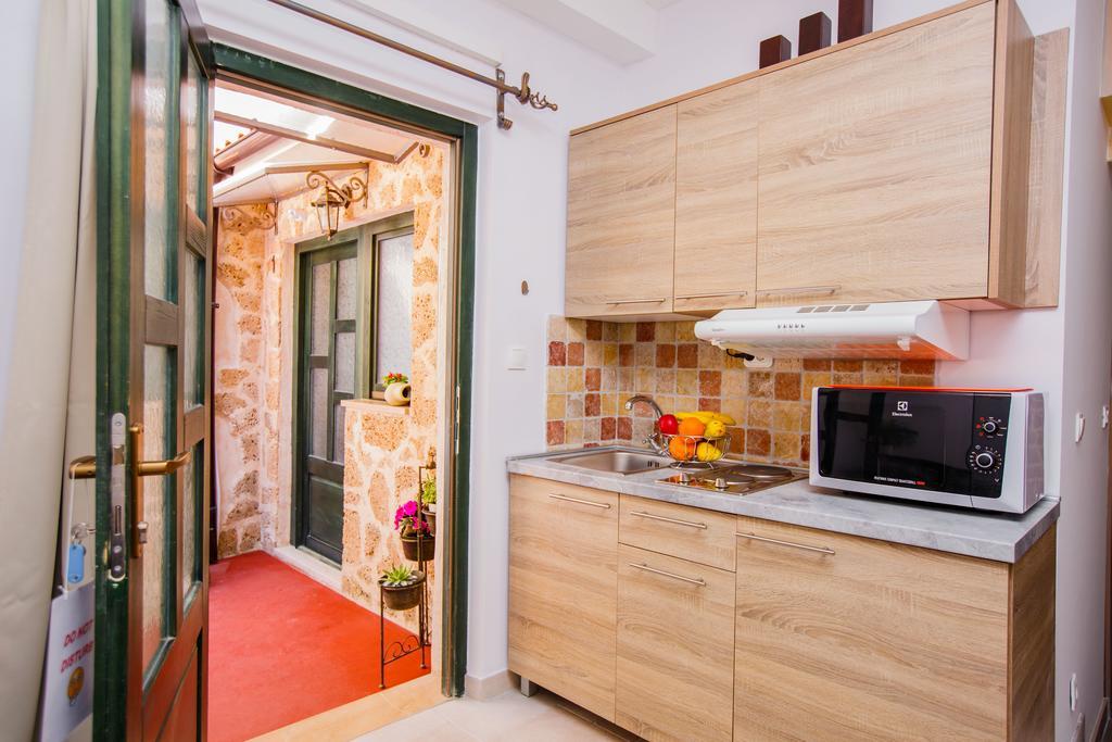 Studio Apartments Bonaca Split Eksteriør billede