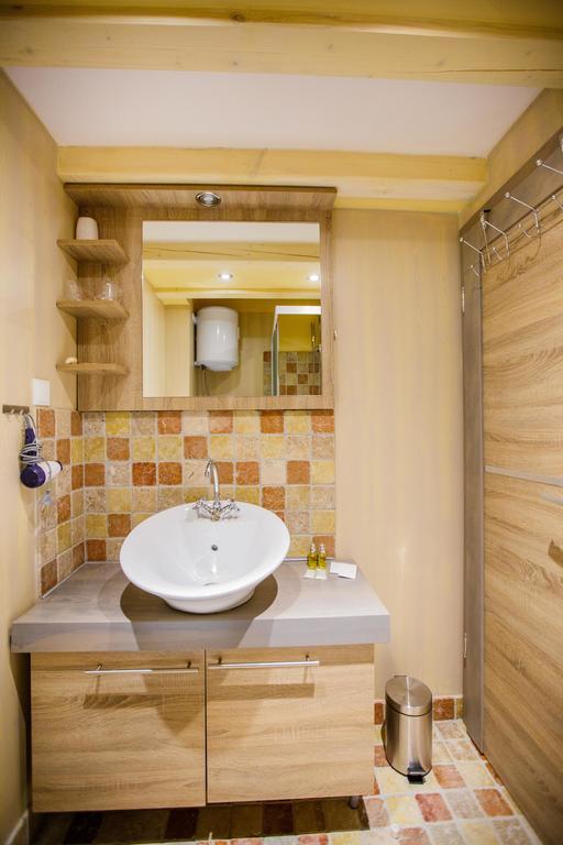 Studio Apartments Bonaca Split Eksteriør billede