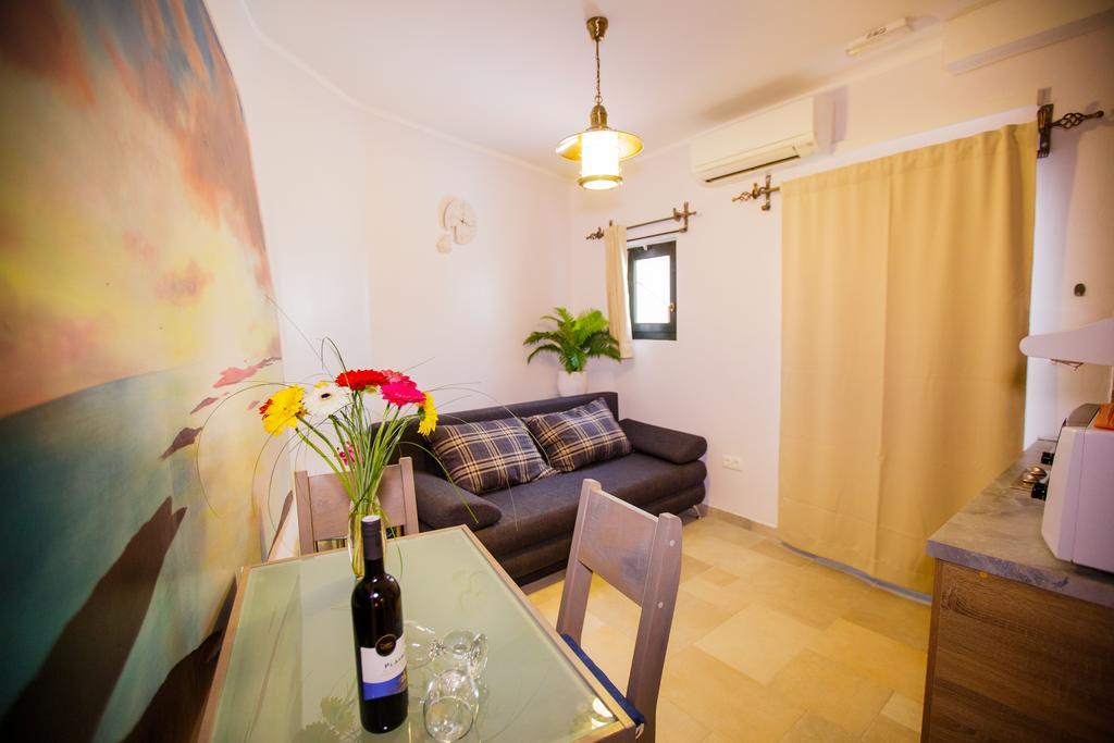 Studio Apartments Bonaca Split Eksteriør billede
