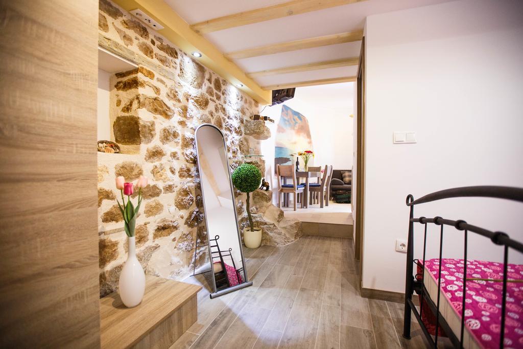 Studio Apartments Bonaca Split Eksteriør billede